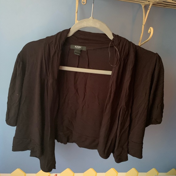 petite black shaul - Picture 1 of 3